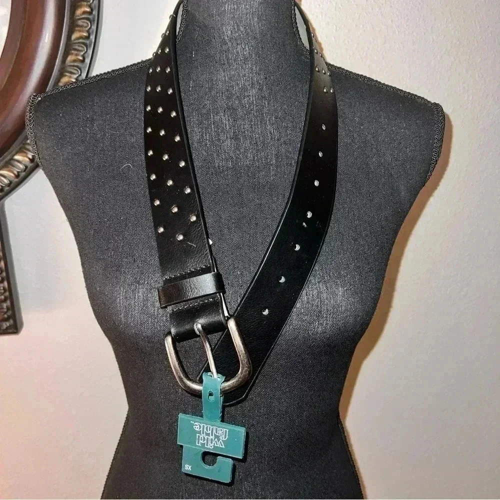 Target Wild Fable Women’s Black Vegan Belt with Copper Tone Buckle Studs Size XS